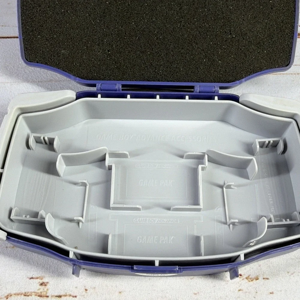 RARE Official Game Boy Advance Hard Shell Carrying Case Indigo Purple